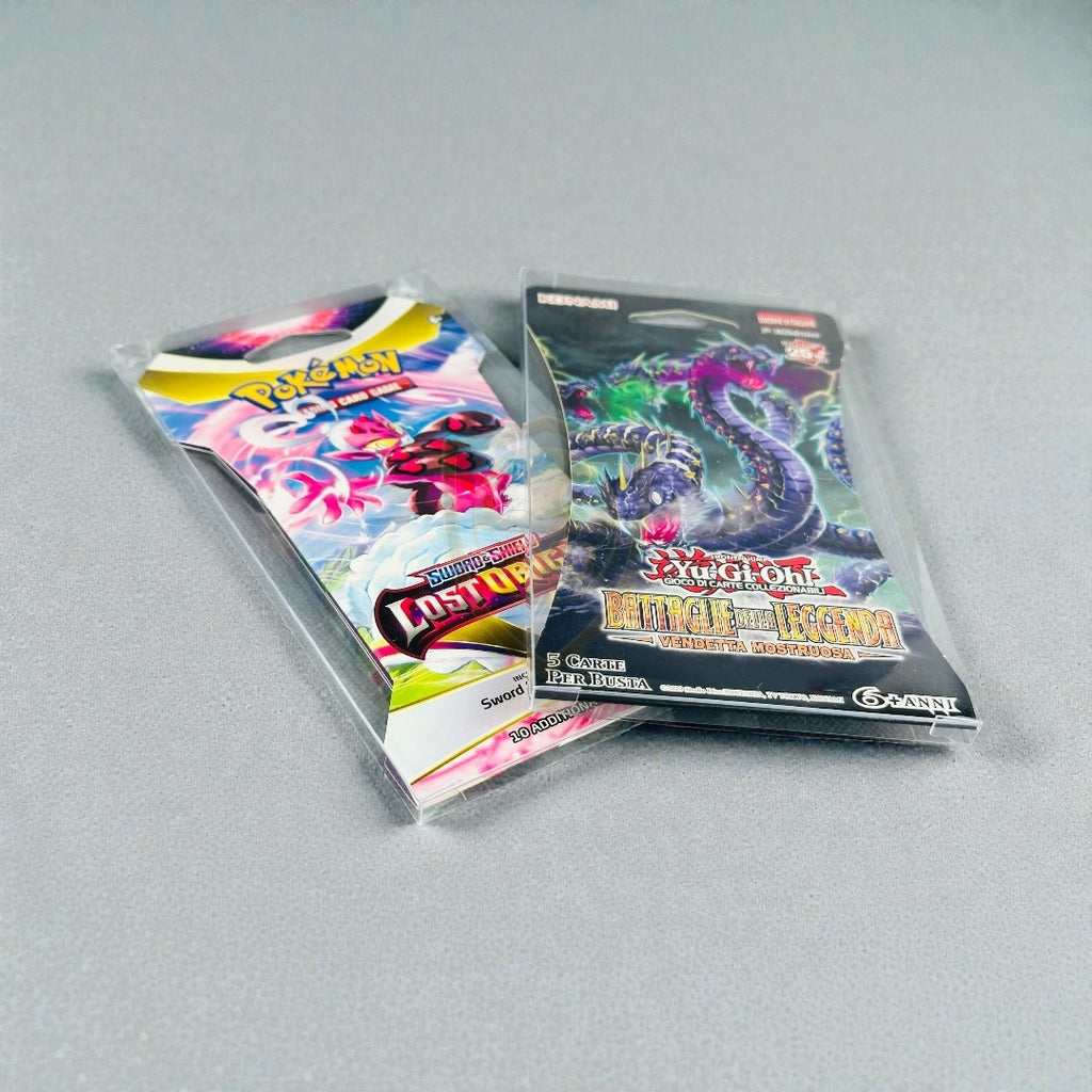 Teca Paper Sleeve semi-rigida Trasparente Protettiva per Bustine Pokémon, Yu-Gi-Oh!, One Piece, Magic